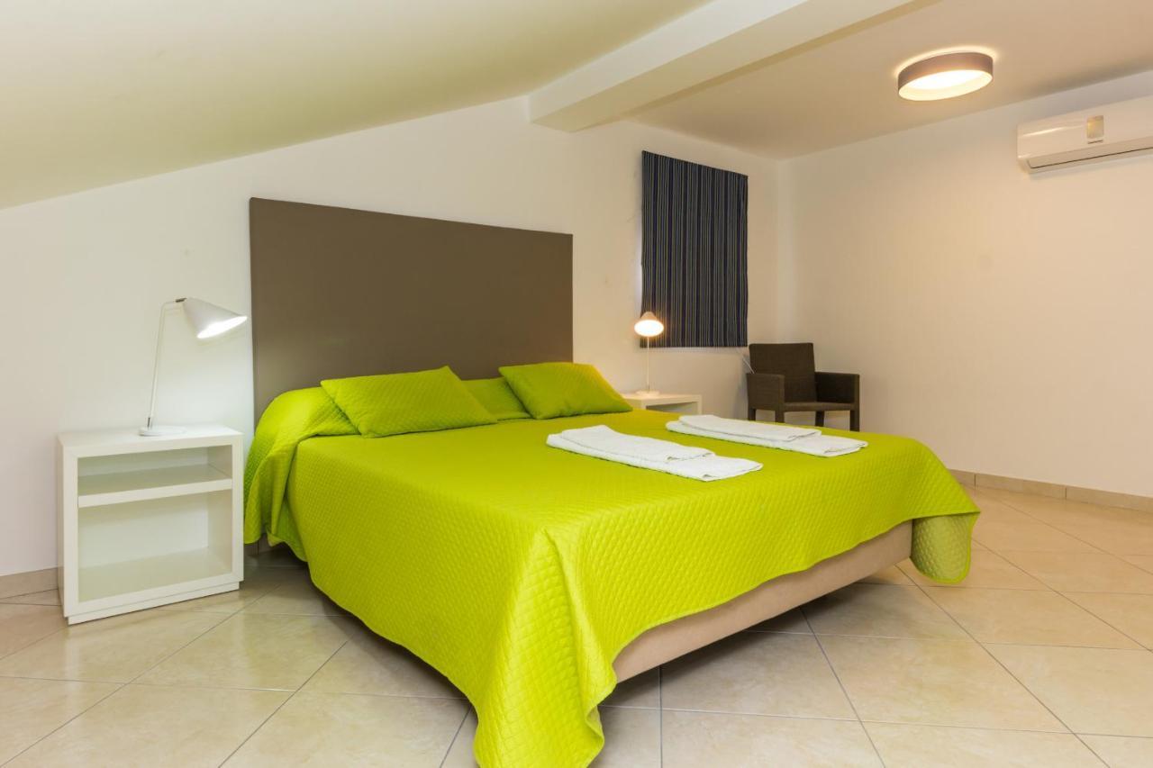 Golden Mare By Algarvemanta Apartment Manta Rota Luaran gambar